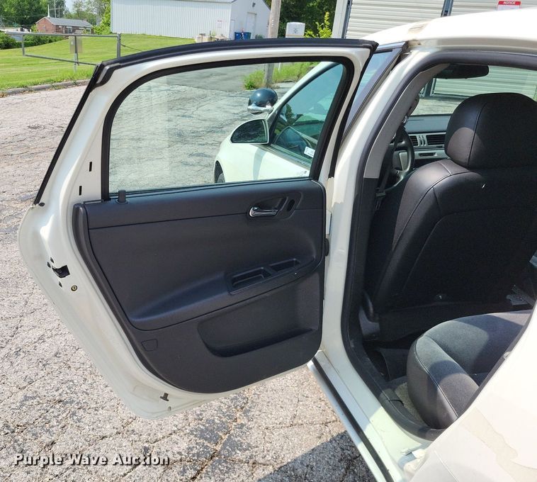 image for item LR9272 2007 Chevrolet Impala Police