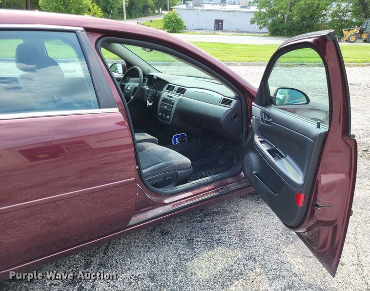 image for item LR9273 2007 Chevrolet Impala Police