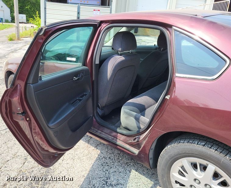 image for item LR9273 2007 Chevrolet Impala Police