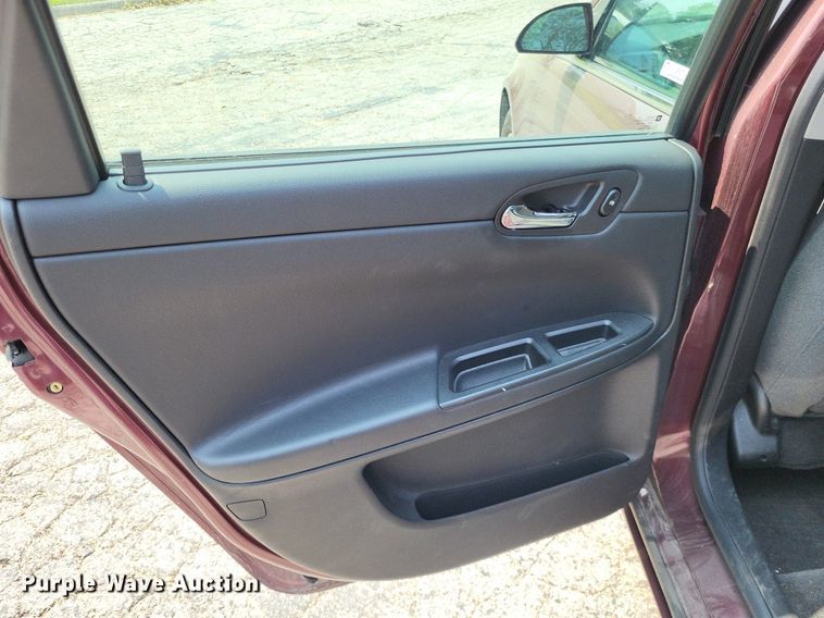 image for item LR9273 2007 Chevrolet Impala Police