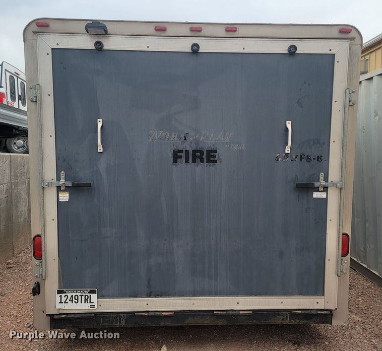 image for item LV9528 2005 Forrest River Work N Play  camper