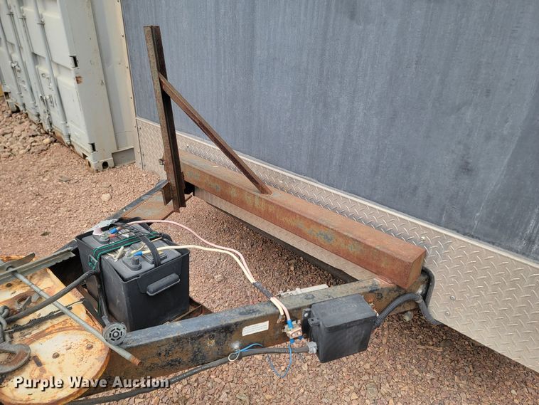 image for item LV9528 2005 Forrest River Work N Play  camper