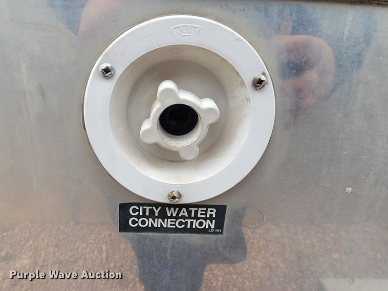 image for item LV9528 2005 Forrest River Work N Play  camper