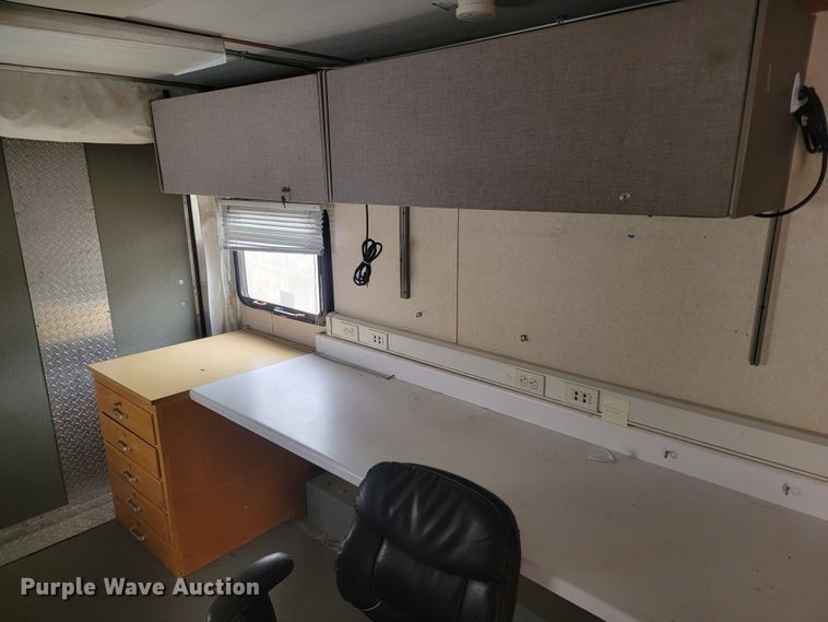 image for item LV9528 2005 Forrest River Work N Play  camper