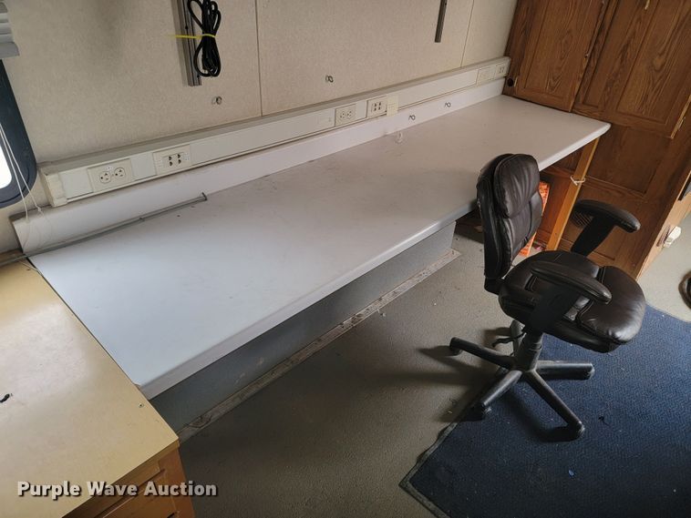 image for item LV9528 2005 Forrest River Work N Play  camper