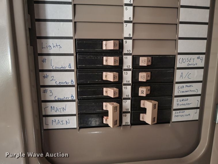 image for item LV9528 2005 Forrest River Work N Play  camper