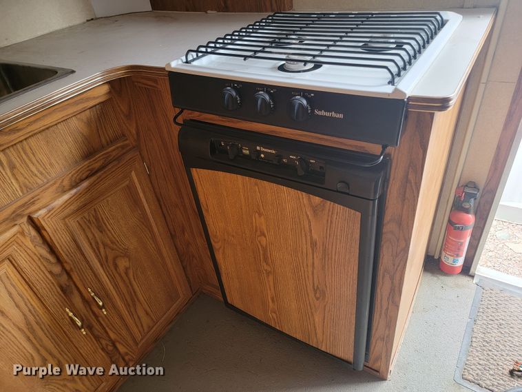 image for item LV9528 2005 Forrest River Work N Play  camper