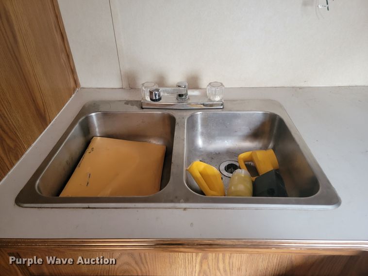 image for item LV9528 2005 Forrest River Work N Play  camper