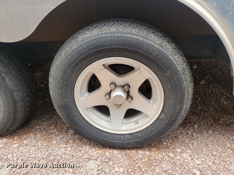 image for item LV9528 2005 Forrest River Work N Play  camper