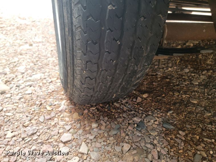 image for item LV9528 2005 Forrest River Work N Play  camper