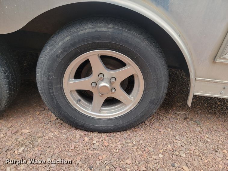 image for item LV9528 2005 Forrest River Work N Play  camper