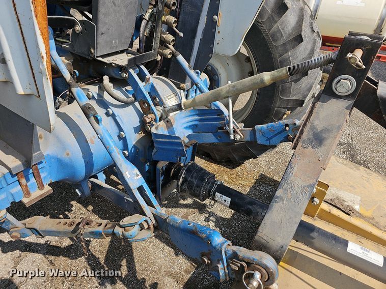 image for item LW9637 1994 Ford 4630  MFWD tractor