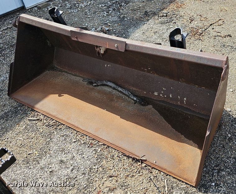 image for item LW9637 1994 Ford 4630  MFWD tractor