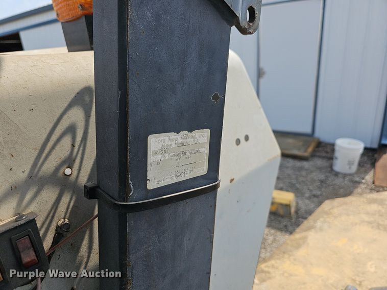 image for item LW9637 1994 Ford 4630  MFWD tractor