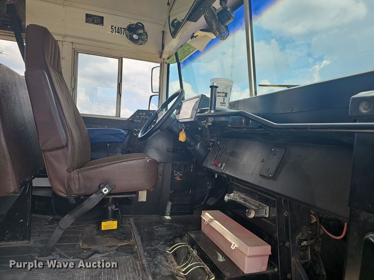 image for item LW9648 1999 Blue Bird  school bus