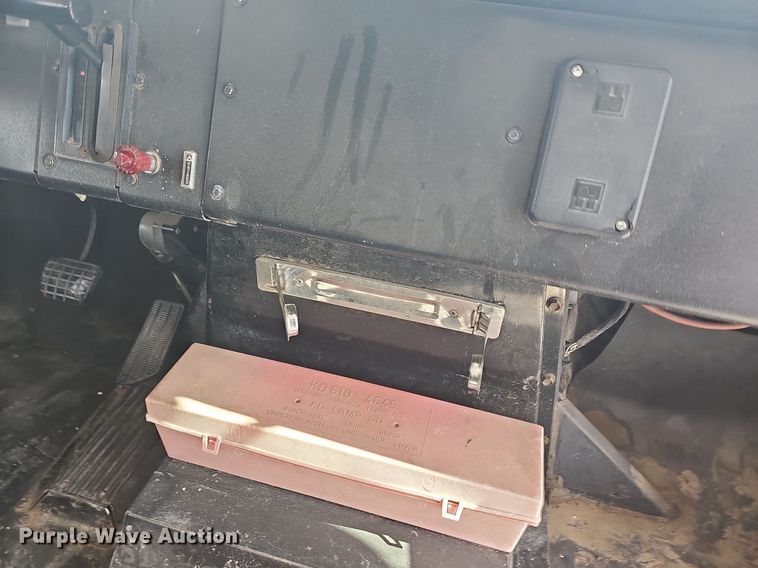 image for item LW9648 1999 Blue Bird  school bus