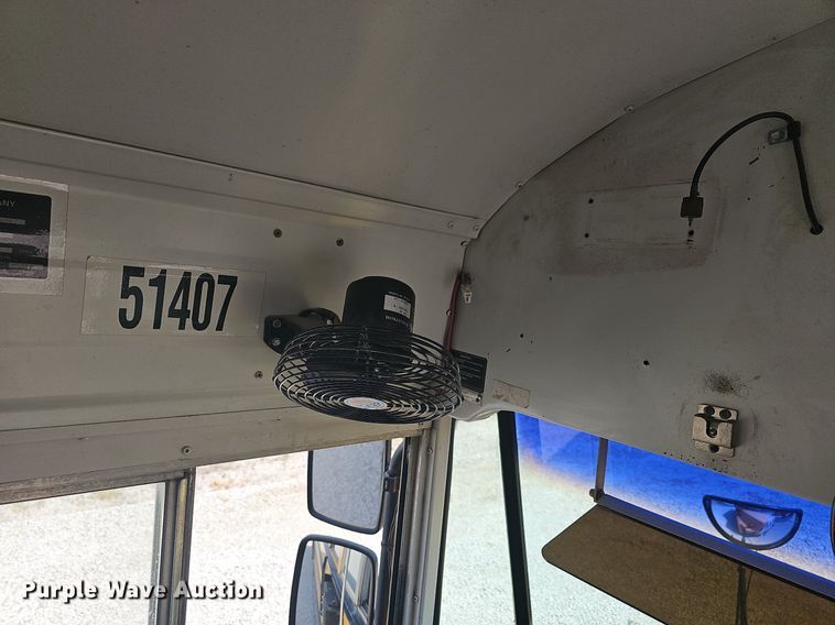 image for item LW9648 1999 Blue Bird  school bus