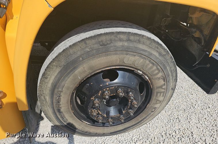 image for item LW9648 1999 Blue Bird  school bus