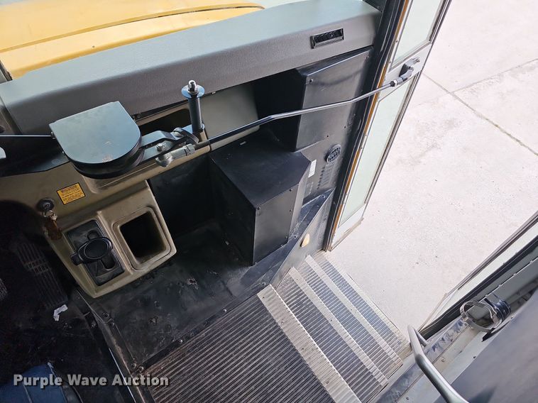 image for item LW9649 2006 Thomas  school bus