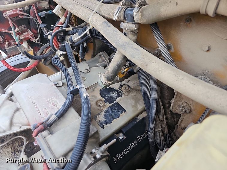 image for item LW9649 2006 Thomas  school bus