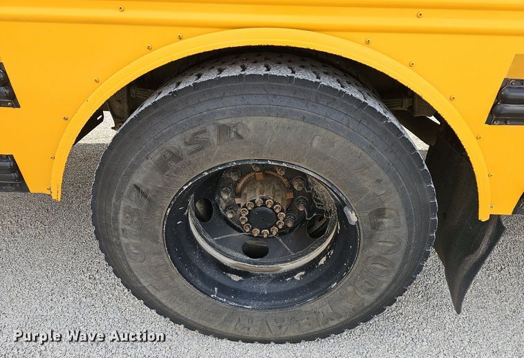 image for item LW9649 2006 Thomas  school bus