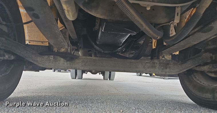 image for item LW9650 2005 Thomas  school bus