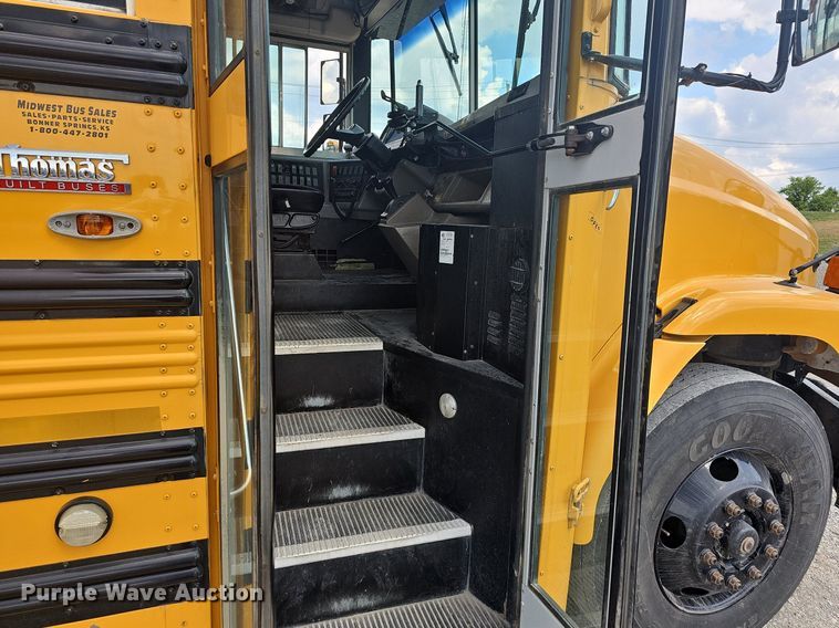 image for item LW9650 2005 Thomas  school bus