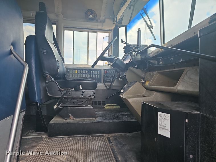 image for item LW9650 2005 Thomas  school bus