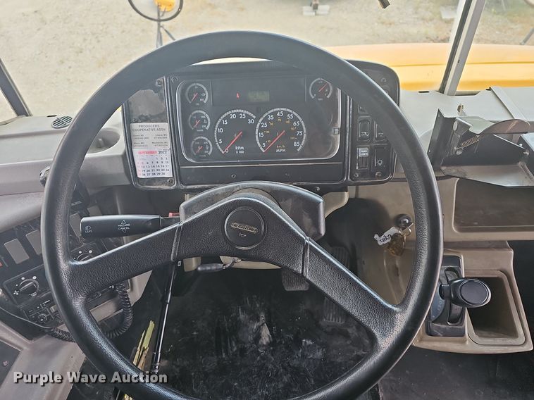 image for item LW9650 2005 Thomas  school bus