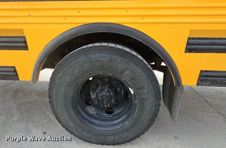 image for item LW9650 2005 Thomas  school bus