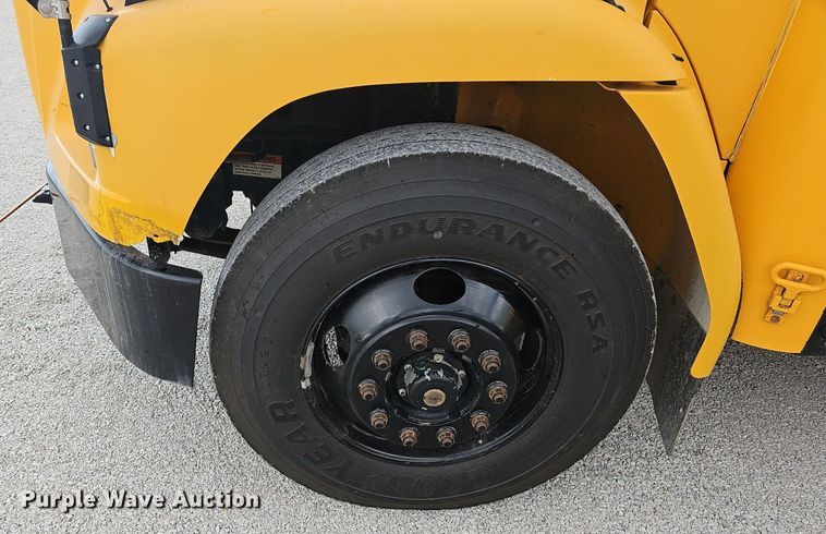 image for item LW9653 2006 Thomas  school bus