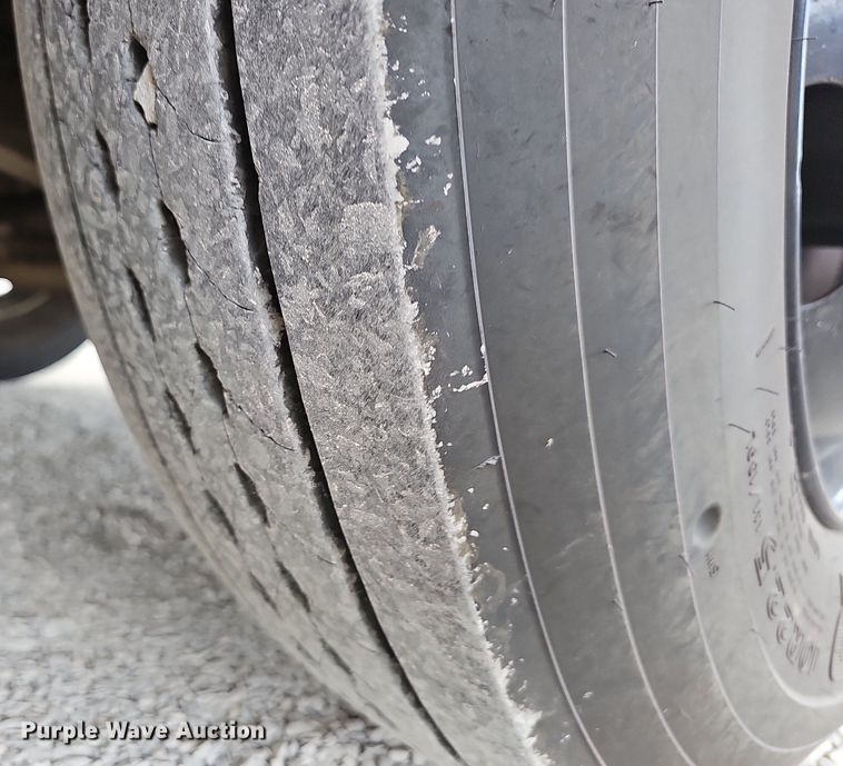 image for item LW9653 2006 Thomas  school bus