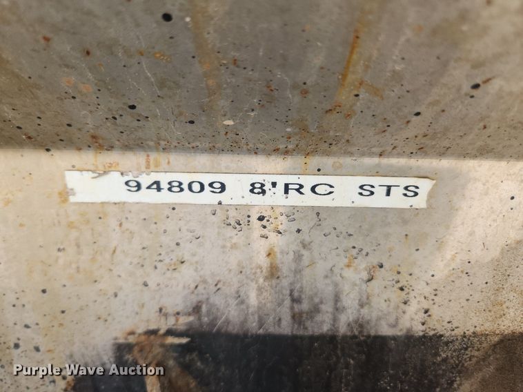 image for item LX9624 2003 Ford F350 Super Duty XL  flatbed pickup truck