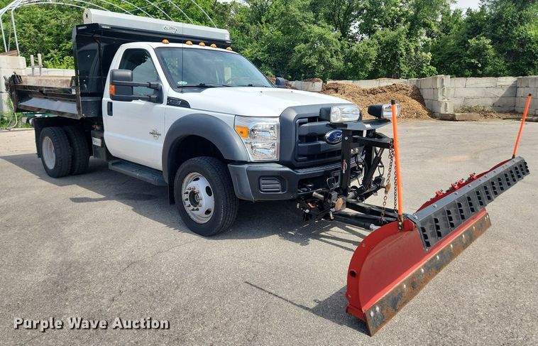 image for item LX9625 2012 Ford F550 Super Duty XL  dump flatbed truck