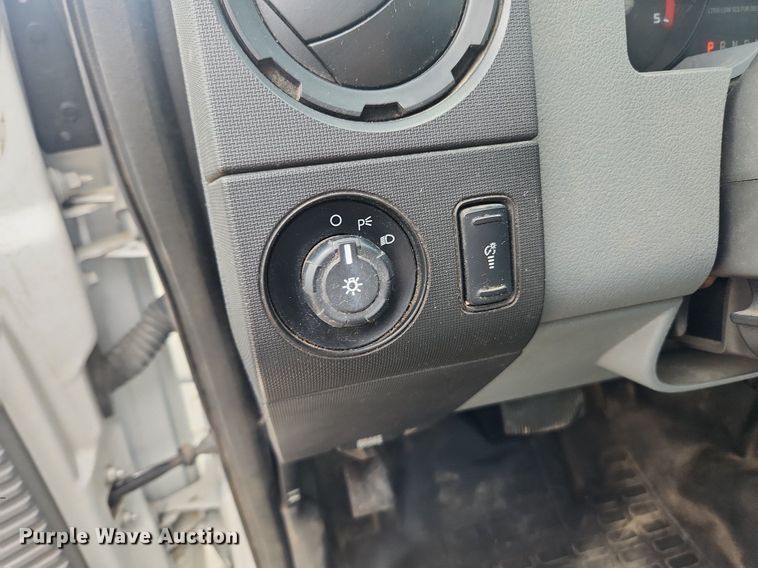 image for item LX9625 2012 Ford F550 Super Duty XL  dump flatbed truck