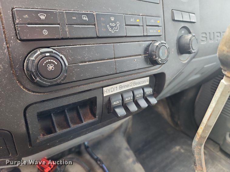 image for item LX9625 2012 Ford F550 Super Duty XL  dump flatbed truck