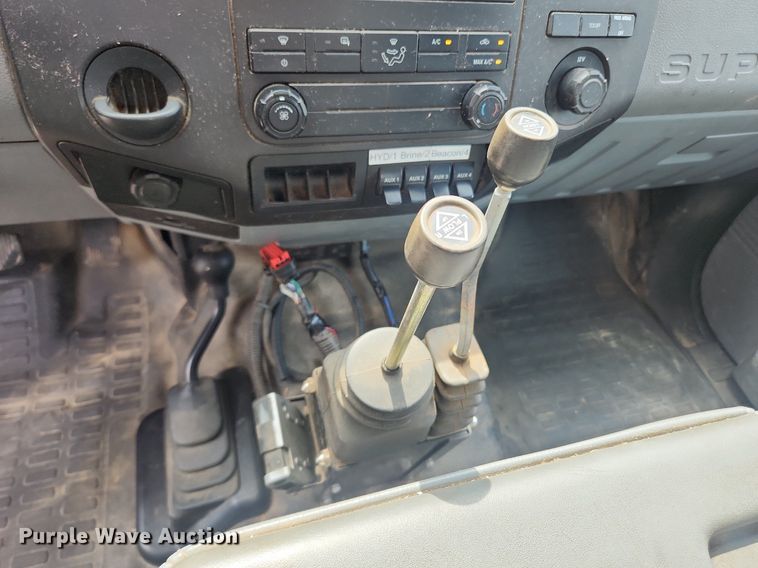 image for item LX9625 2012 Ford F550 Super Duty XL  dump flatbed truck