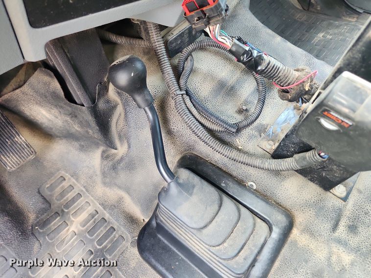 image for item LX9625 2012 Ford F550 Super Duty XL  dump flatbed truck