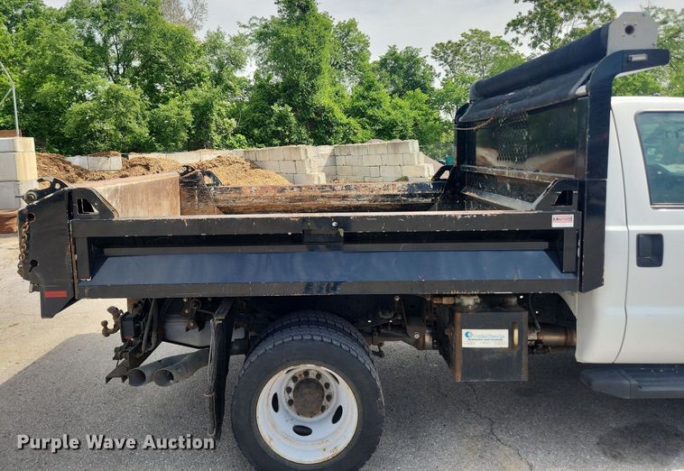 image for item LX9625 2012 Ford F550 Super Duty XL  dump flatbed truck