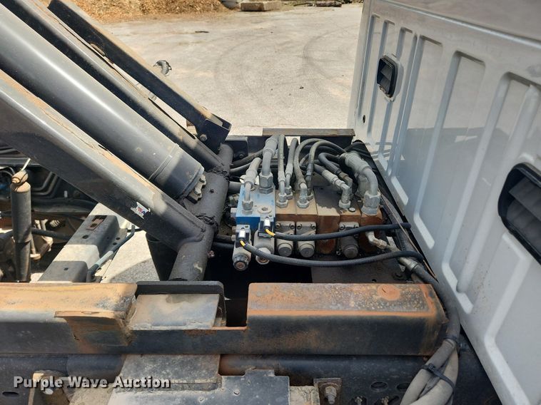 image for item LX9625 2012 Ford F550 Super Duty XL  dump flatbed truck