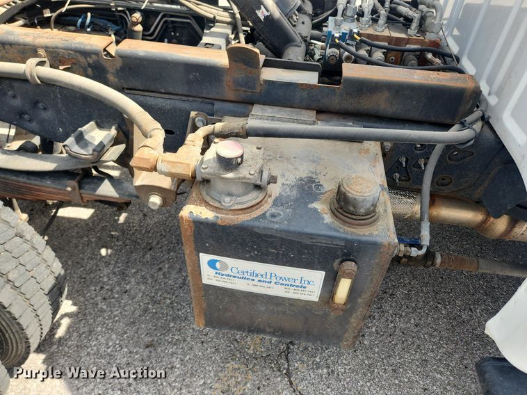 image for item LX9625 2012 Ford F550 Super Duty XL  dump flatbed truck