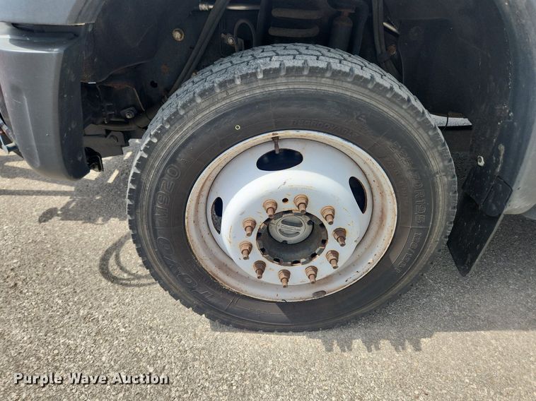 image for item LX9625 2012 Ford F550 Super Duty XL  dump flatbed truck