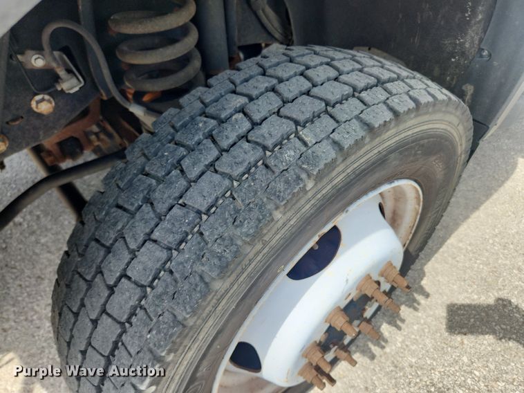 image for item LX9625 2012 Ford F550 Super Duty XL  dump flatbed truck