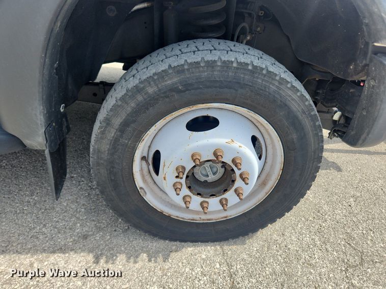 image for item LX9625 2012 Ford F550 Super Duty XL  dump flatbed truck