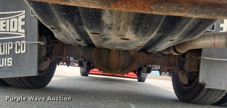 image for item LX9626 2012 Ford F550 Super Duty XL  dump flatbed truck