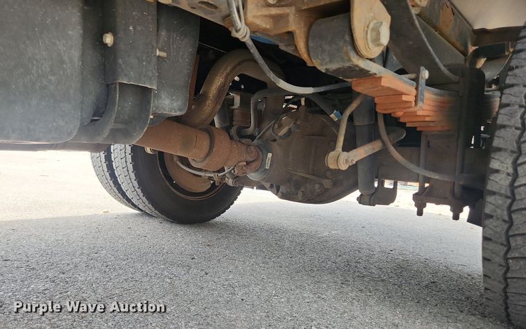 image for item LX9626 2012 Ford F550 Super Duty XL  dump flatbed truck