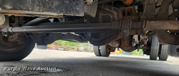 image for item LX9626 2012 Ford F550 Super Duty XL  dump flatbed truck