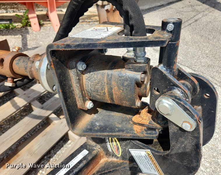 image for item LX9627 Quick Attach  compact utility loader auger