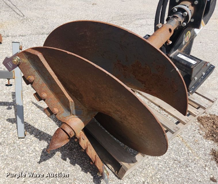 image for item LX9627 Quick Attach  compact utility loader auger