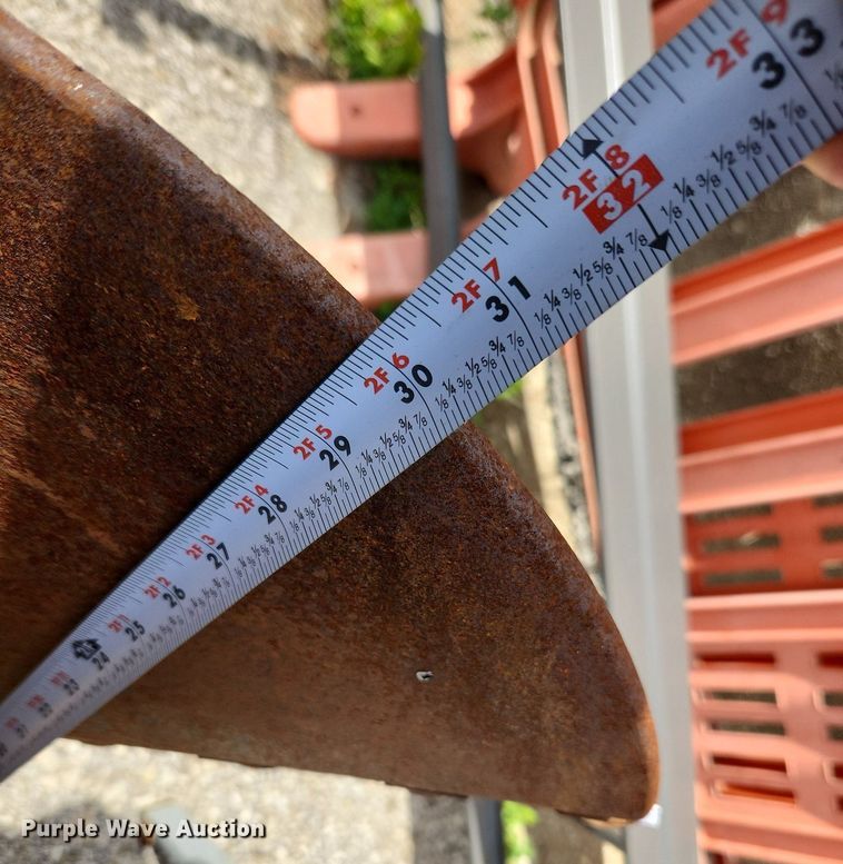 image for item LX9627 Quick Attach  compact utility loader auger